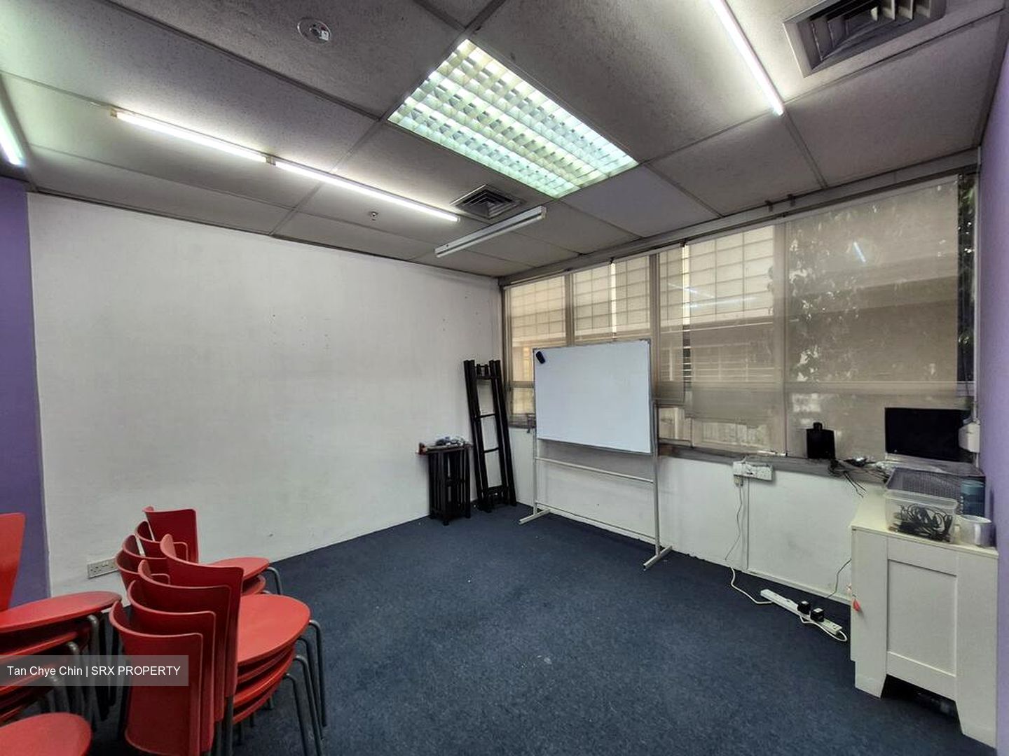 North Bridge Centre (D7), Office #604754601